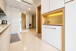 6 Derbyshire (D11), Condominium #538103151